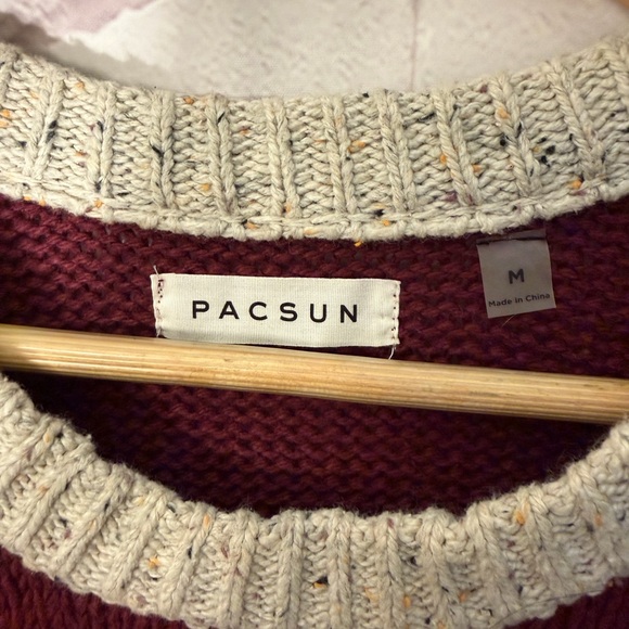 PacSun‎ Burgundy and Yellow Patterned Crewneck Sweater - Picture 3 of 8